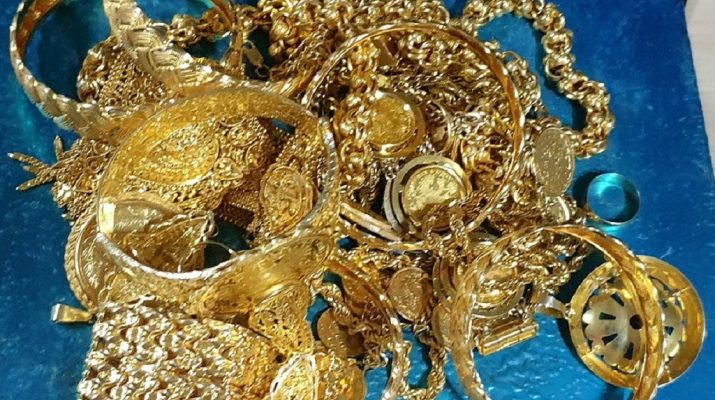 ЗАПЛЕЊЕН ЗЛАТАН НАКИТ У ВРЕДНОСТИ ОД 1,5 МИЛИОНА ДИНАРА