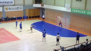 1391790_10202102562063619_592747499_n
