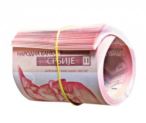 novac_dinari_u_stosu