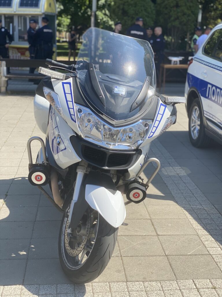 policija zbor